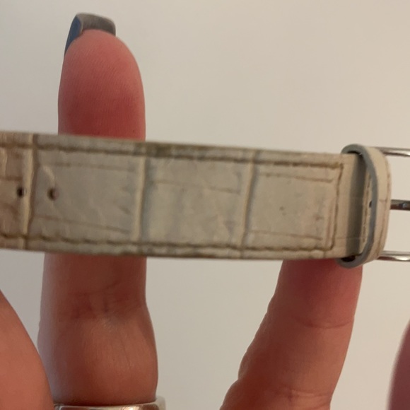 Leather and diamond ring! - Picture 4 of 5